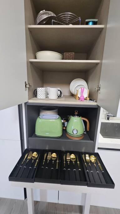 Apartment Line 9 Seonyudo Station 5 Minute Yeouido Hongik Gangnam Sinnonhyeon Magok Station Area